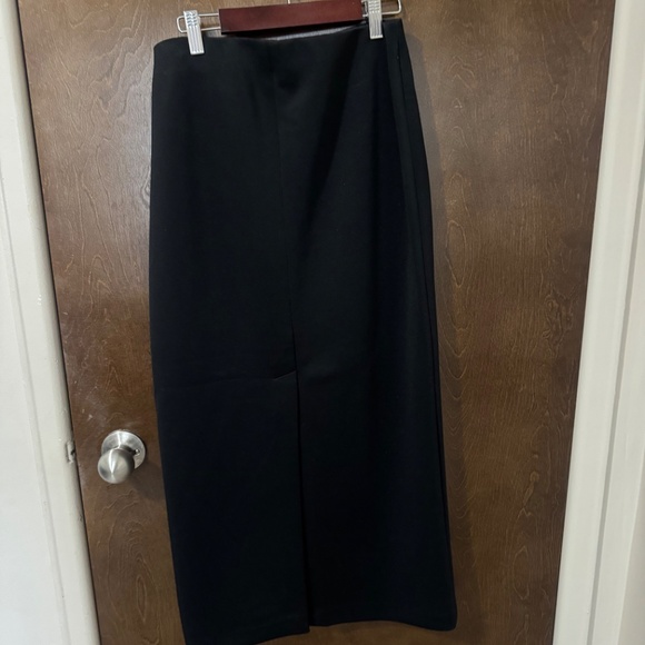 NWT Babaton Mode Skirt - Picture 6 of 7